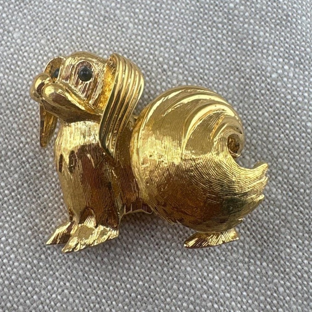 Vintage D'Orlan Gold Tone Textured Dog Brooch Pin Black Rhinestone Eyes Canada